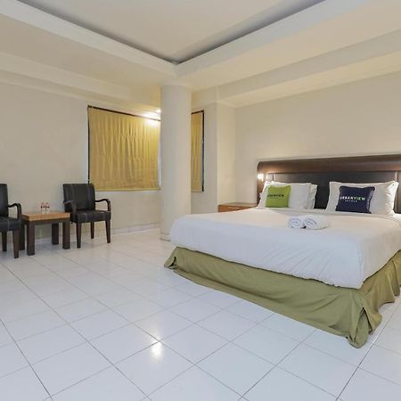 Urbanview Hotel Taman Suci Denpasar Extérieur photo