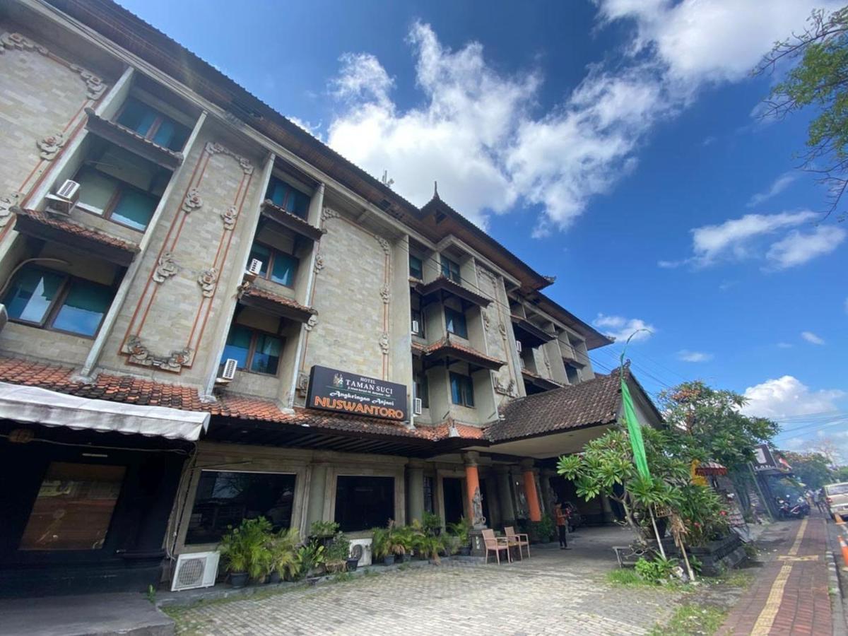 Urbanview Hotel Taman Suci Denpasar Extérieur photo