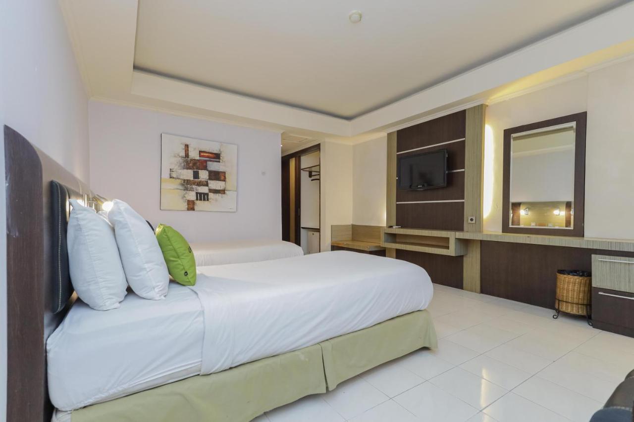 Urbanview Hotel Taman Suci Denpasar Extérieur photo