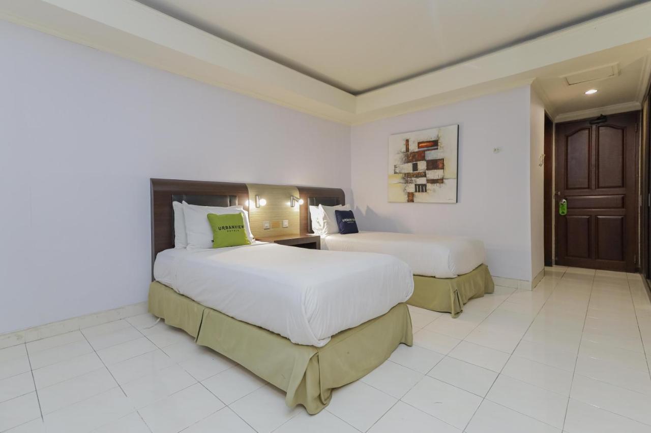 Urbanview Hotel Taman Suci Denpasar Extérieur photo