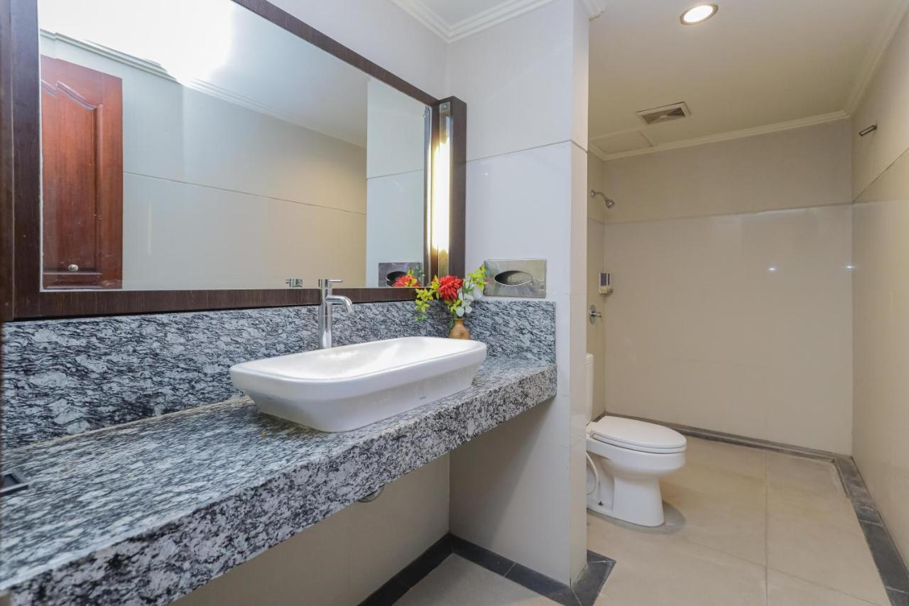 Urbanview Hotel Taman Suci Denpasar Extérieur photo