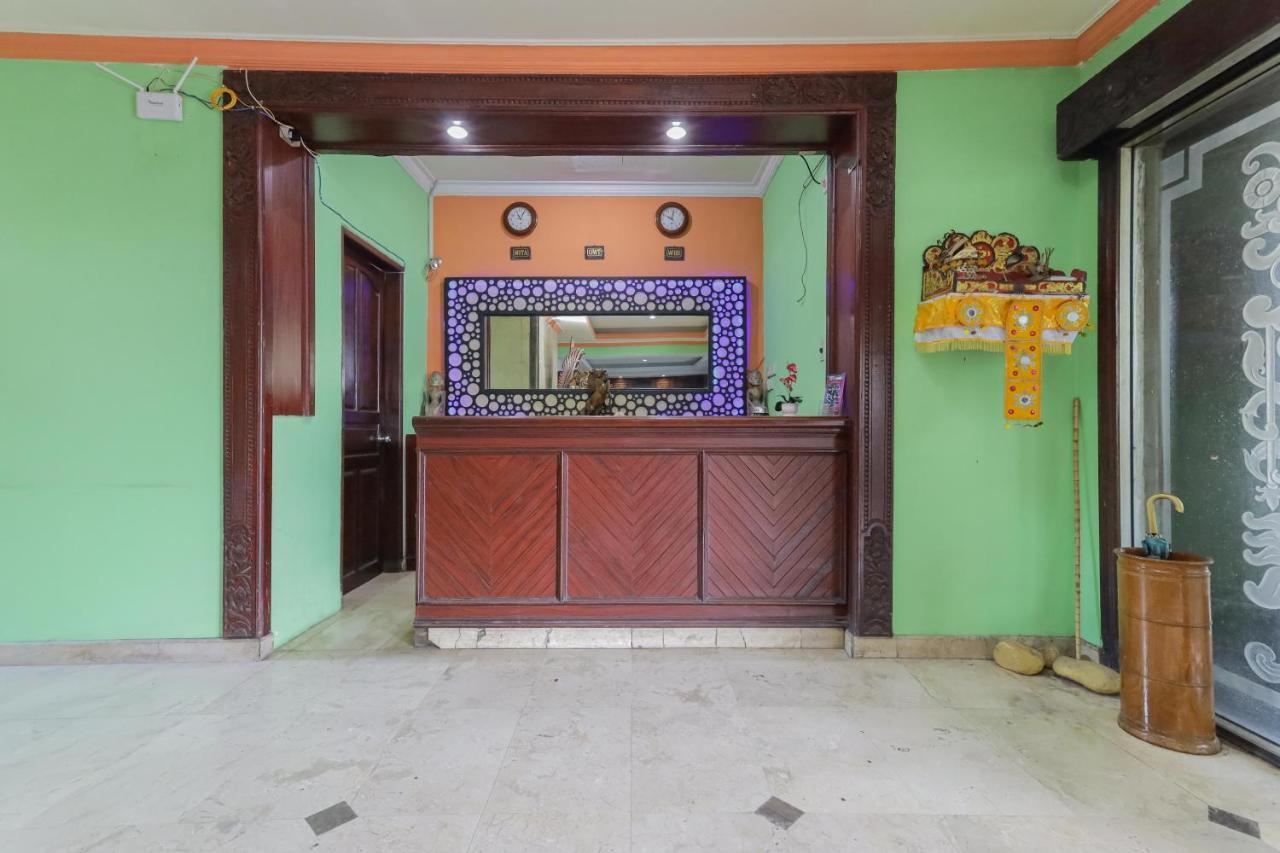Urbanview Hotel Taman Suci Denpasar Extérieur photo